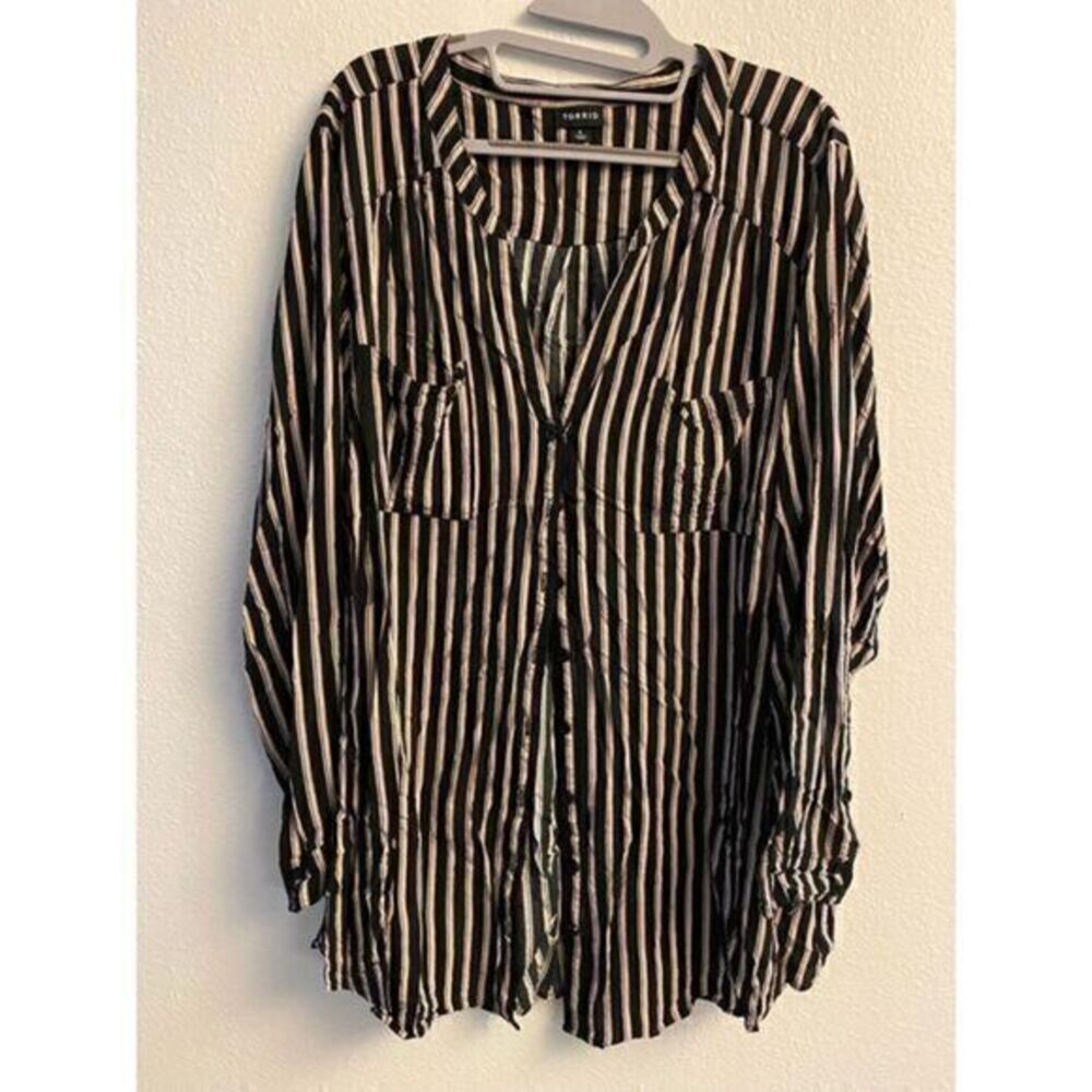 Torrid Womens Plus Size‎ 4 Black Beige Striped Button Down V-Neck Blouse Top